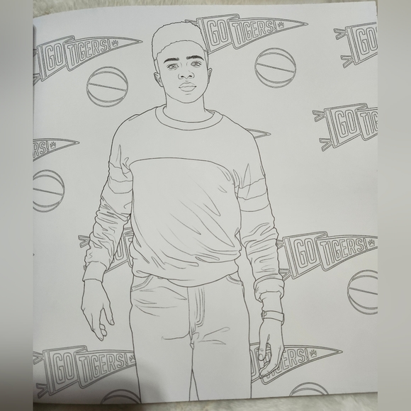 Stranger Things: The Official Coloring Book, Season 4. New. - Picture 16 of 16